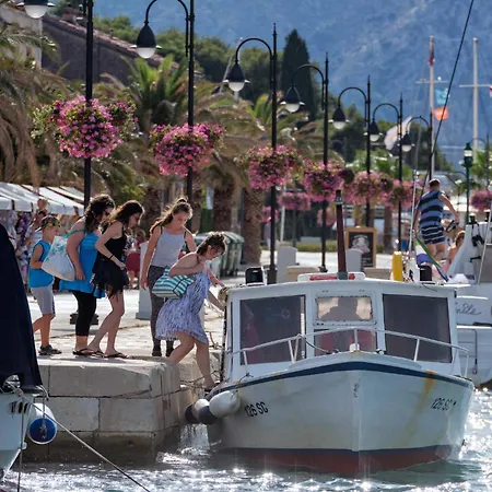 ヴィラ Nine Olives Hvar スタリー・グラード