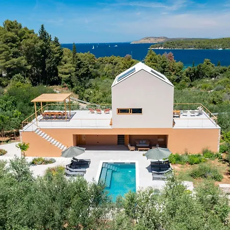 Nine Olives Hvar *